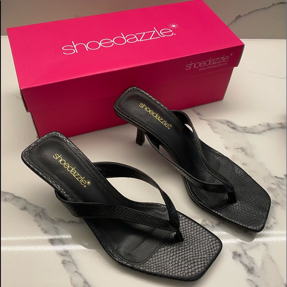 Shoedazzle Bailley Kitten Heeled Sandal